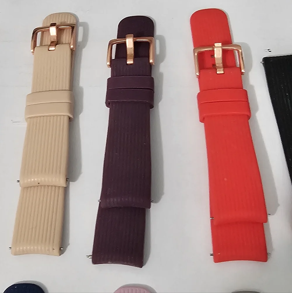 Silicone Wrist Band Compatible with Samsung Galaxy Watch 42 mm SM-R810 - R815